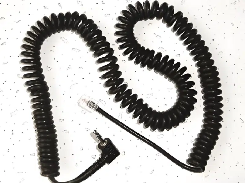 Retractable Cable Assembly